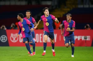 Pau Cubarsí Dikeluarkan, Barcelona Tertinggal 0-2 dari Atletico Madrid di Leg Pertama Champions League