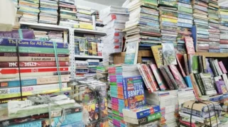 peluang usaha jualan buku bekas online rumahan: Mengapa Kini Saat yang Tepat?