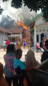 Pembakaran Gudang Padepokan Saung Taraju Jumantara, Warga Minta Perlindungan