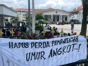 Pemkot Bogor Umumkan Nasib Angkot: Apakah Akan Dihapus?