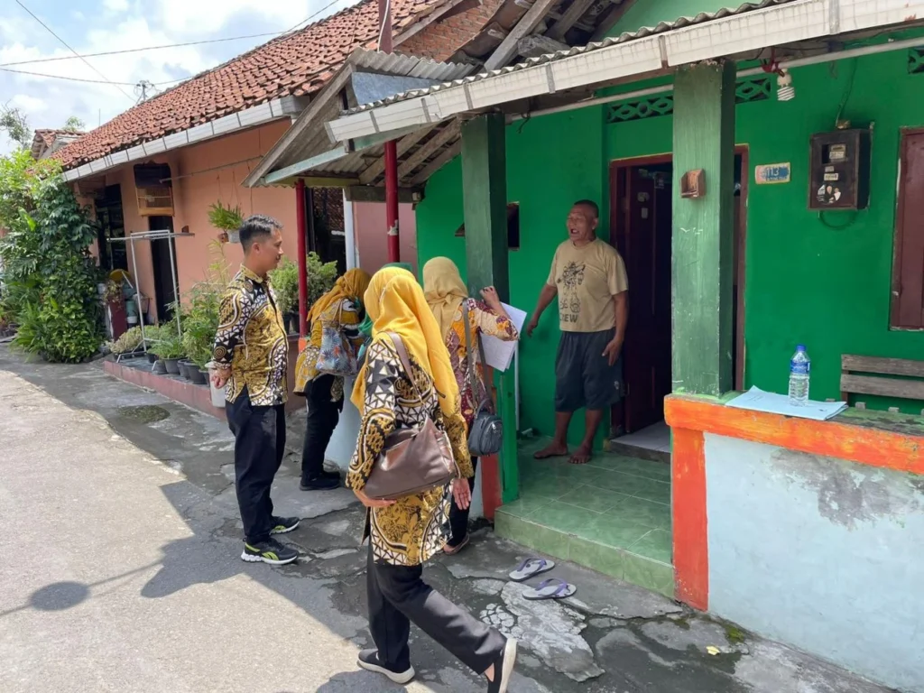 Pengecekan dan pemantauan hasil