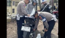 Pengendara Motor Gigit Knalpot Saat Razia Polisi Cianjur Karena Kebisingan