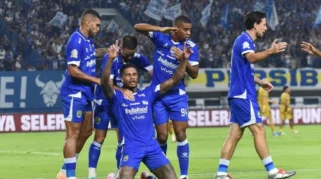 Persib Bandung Perluas Kelebihan di Puncak Klasemen Usai Kemenangan Dramatis 3-2 atas Bali United