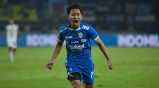 Persib Siap Jaga Puncak, Beckham Putra Pulih Usai Sakit Menuju Laga Bali United