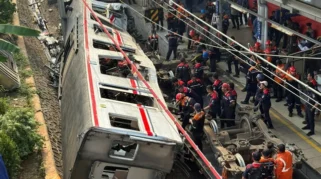 Pimpinan Komisi V Soroti Tabrakan KA KRL di Bekasi: Sinyal atau Human Error?