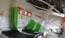 Plafon Ruang Bedah RSUD Pandeglang Ambruk, Menimpa Pasien