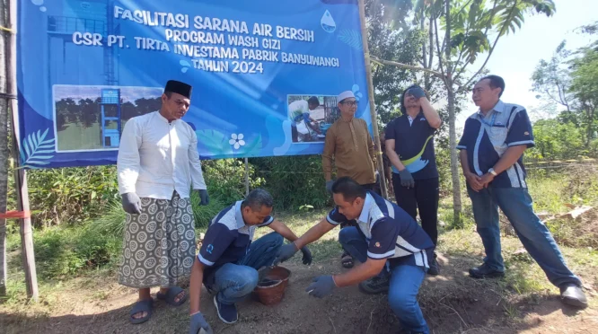 PLN Bangun Jaringan Air Bersih untuk 50 KK Warga di Kebondalem, Banyuwangi