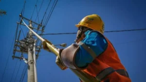 PLN Jelaskan Penyebab Pemadaman Listrik di Jakarta Malam Ini