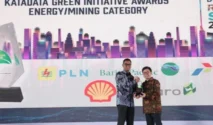 PLN Raih Anugerah Green Leadership atas Transformasi Energi di Seluruh Lini