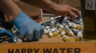 Polisi Bongkar Laboratorium Gelap Produksi Ekstasi dan Happy Water di Apartemen Cipinang, Jakarta Timur