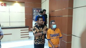Polisi Gresik Tangkap Pelaku Penipuan Rekrutmen ASN, Dugaan Rugi Rp1,5 Miliar