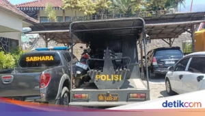 Polisi Jakarta Barat Koordinasi dengan POM TNI Selidiki Kecelakaan Truk Vs Motor di Kalideres
