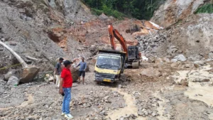 Polisi Olah TKP Kecelakaan Kerja di Jagakarsa, Empat Pekerja Tewas Saat Kuras Bak Penampungan Air