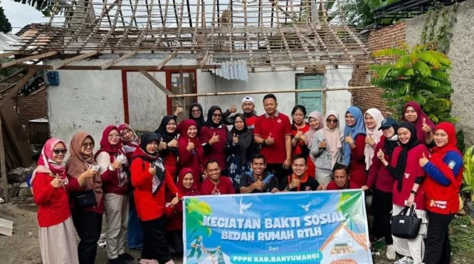 Polresta Banyuwangi Lakukan Bedah Rumah untuk Warga Terdampak Bencana di Bulusan
