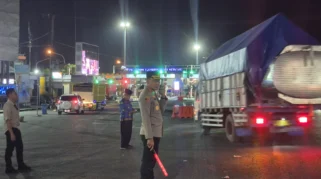 Polresta Banyuwangi Terapkan Pengalihan Arus ke Pelabuhan Ketapang untuk Redam Kemacetan