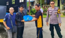 Polsek Genteng Distribusikan Paket Sembako untuk Warga Tidak Mampu di Banyuwangi