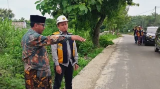 Posisi Bangunan KDMP di Rembang Ganggu Akses Jalan, Warga Khawatir Risiko Kecelakaan