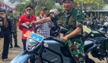 Prabowo Desak Gubernur dan TNI Beli Mobil Listrik Buatan Dalam Negeri