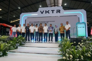 Prabowo Tekankan Perlu Nasional Champion Otomotif, Target VKTR di Magelang