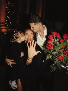 Prewedding Paris: 8 Potret Jennifer Coppen dan Kamari Bersama Justin Hubner