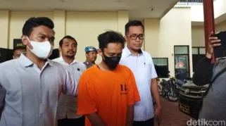 Pria di Jakarta Timur Bacok Kakak Setelah Ditegur Karena Mengintip Ipar Mandi
