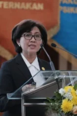 Profil Ova Emilia, Rektor Perempuan Kedua UGM dan Penggerak Inovasi Pendidikan Tinggi