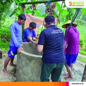 PT POMI Bangun Sumur Bor Atasi Kekeringan Warga di Selobanteng, Situbondo