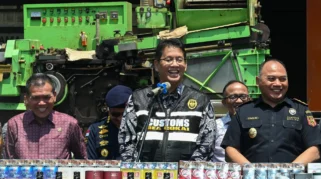 Purbaya Targetkan Penyelesaian Cukai Rokok Lokal pada Mei 2024