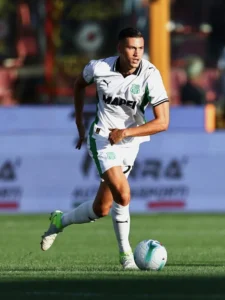 Rating Jay Idzes Usai Imbang 0-0 Fiorentina vs Sassuolo