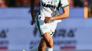 Rating Jay Idzes Usai Imbang 0-0 Fiorentina vs Sassuolo