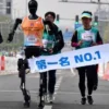 Robot Humanoid Memimpin Half Marathon di Beijing, Mengalahkan 12.000 Pelari Manusia