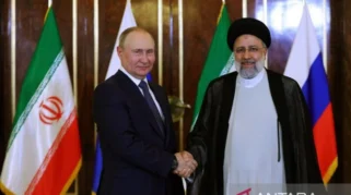 Rusia Siap Terima Uranium Diperkaya Iran, Putin Ajukan Proposal ke AS Tanpa Respons
