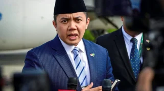 Sekretaris Kabinet Teddy Wijaya Tegaskan Indonesia Tidak Menghadapi Chaos, Semua Terkendali