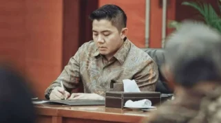 Seskab Teddy Indra Wijaya Soroti Ketidaksesuaian Data dalam Fenomena "Inflasi Pengamat"