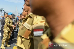 Seskab Tegaskan Tidak Ada Rencana Penarikan Pasukan TNI dari Lebanon