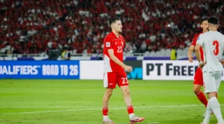 Setelah bebas dari masalah paspor, bek Timnas Indonesia Justin Hubner sindir NAC Breda