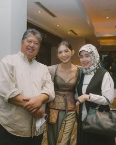 Sheila Dara Siap Bangkit 40 Hari Usai Kepergian Vidi Aldiano, Ibu Mertua Pujikan Ketangguhan Menantu