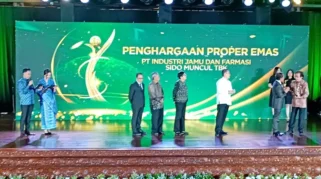 Sido Muncul Raih Anugerah Lingkungan PROPER Emas 2025