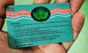 SIM Mati Tak Bisa Diperpanjang, Wajib Buat Baru; Kebijakan Baru Perpanjangan STNK di Jabar Ditingkatkan