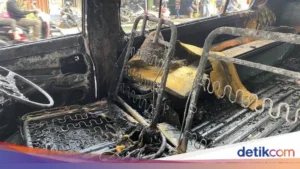 Sopir Angkot Dibakar Rekannya di Tanah Abang, Luka Bakar 40% dan Siap Operasi