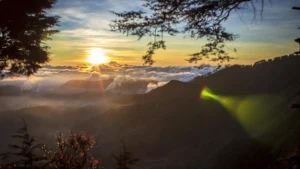 Spot Foto Sunrise yang Menakjubkan
