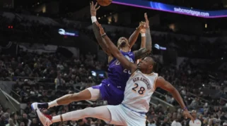 Spurs Tundukkan Clippers 118-99, Raih Kemenangan ke-11 Tanpa Wembanyama