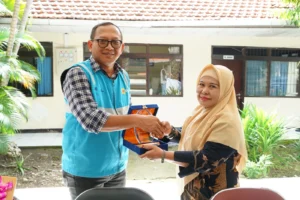 Srikandi PLN Edukasi Warga Sempu Soal Keselamatan Listrik