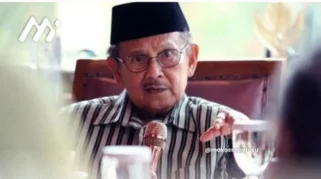 Strategi Menko Soeharto Pulihkan Rupiah saat Dolar Menembus Rp17.000 pada Krisis 1998