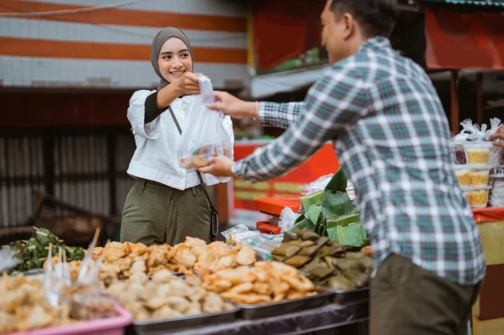 Strategi Pemasaran untuk Usaha Jualan Makanan Ringan Modal Kecil