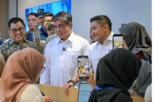 Teddy Bahas Program Magang Nasional dengan Menaker, Rencana Kuota 2026-2027