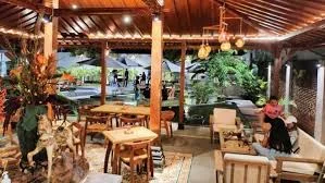 Tempat makan dengan nuansa khas Banyuwangi