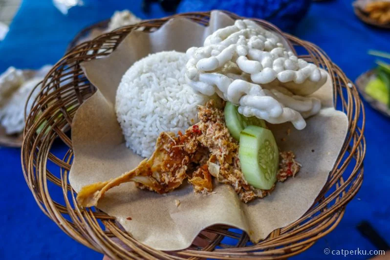 Tempat Makan Legendaris untuk Menikmati Kuliner Tradisional Osing di Banyuwangi