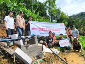 Tingkatkan Sanitasi, Pemkab Banyuwangi dan PLN Salurkan 50 Sambungan Air Bersih di Kebondalem