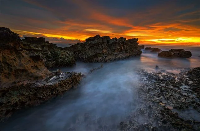 Tips Fotografi Sunset di Karang Taraje